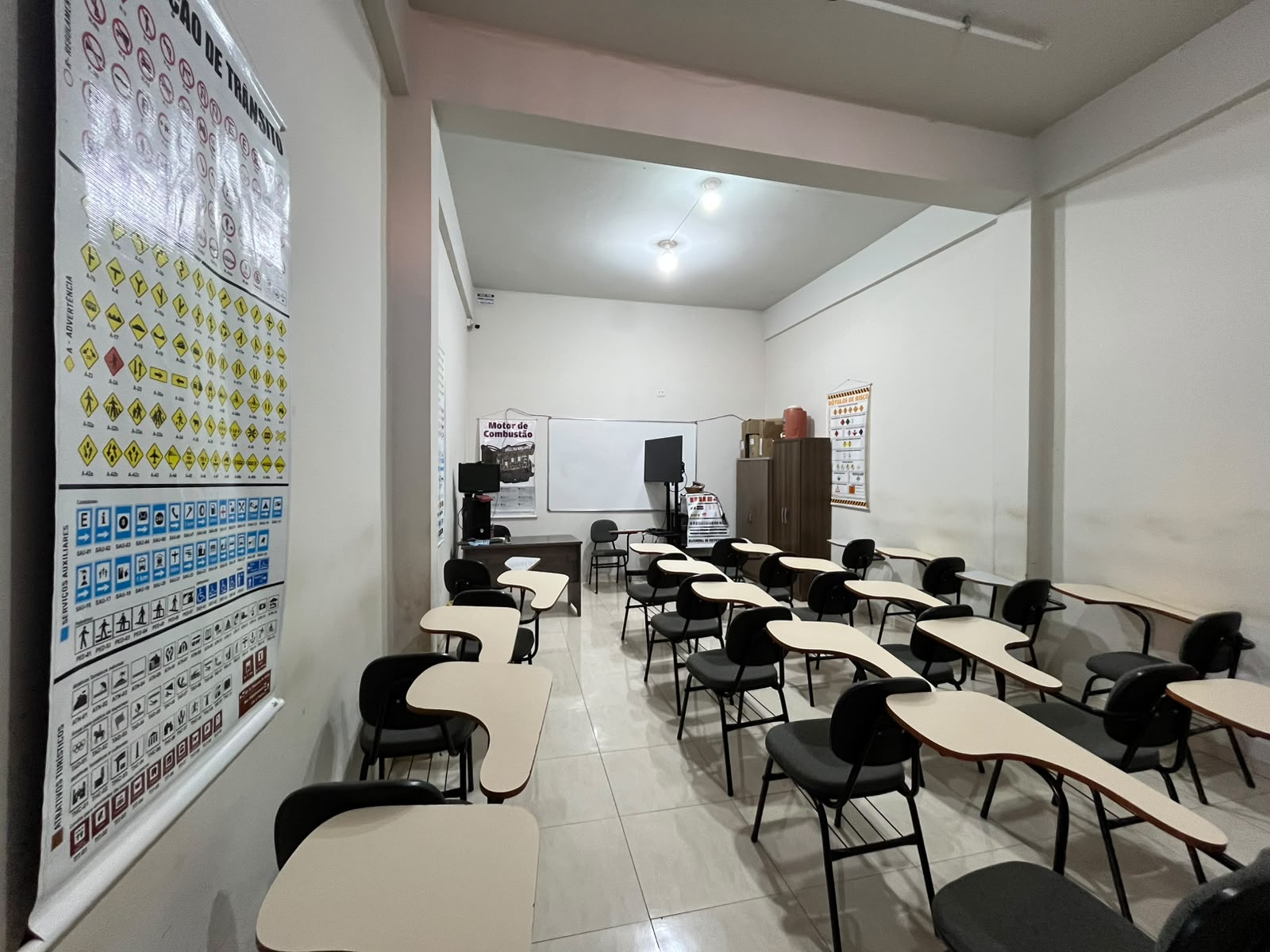 Auto escola Visão