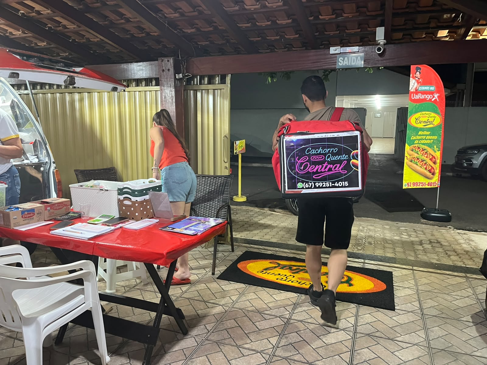  Casa de Suco e Cachorro Quente Central