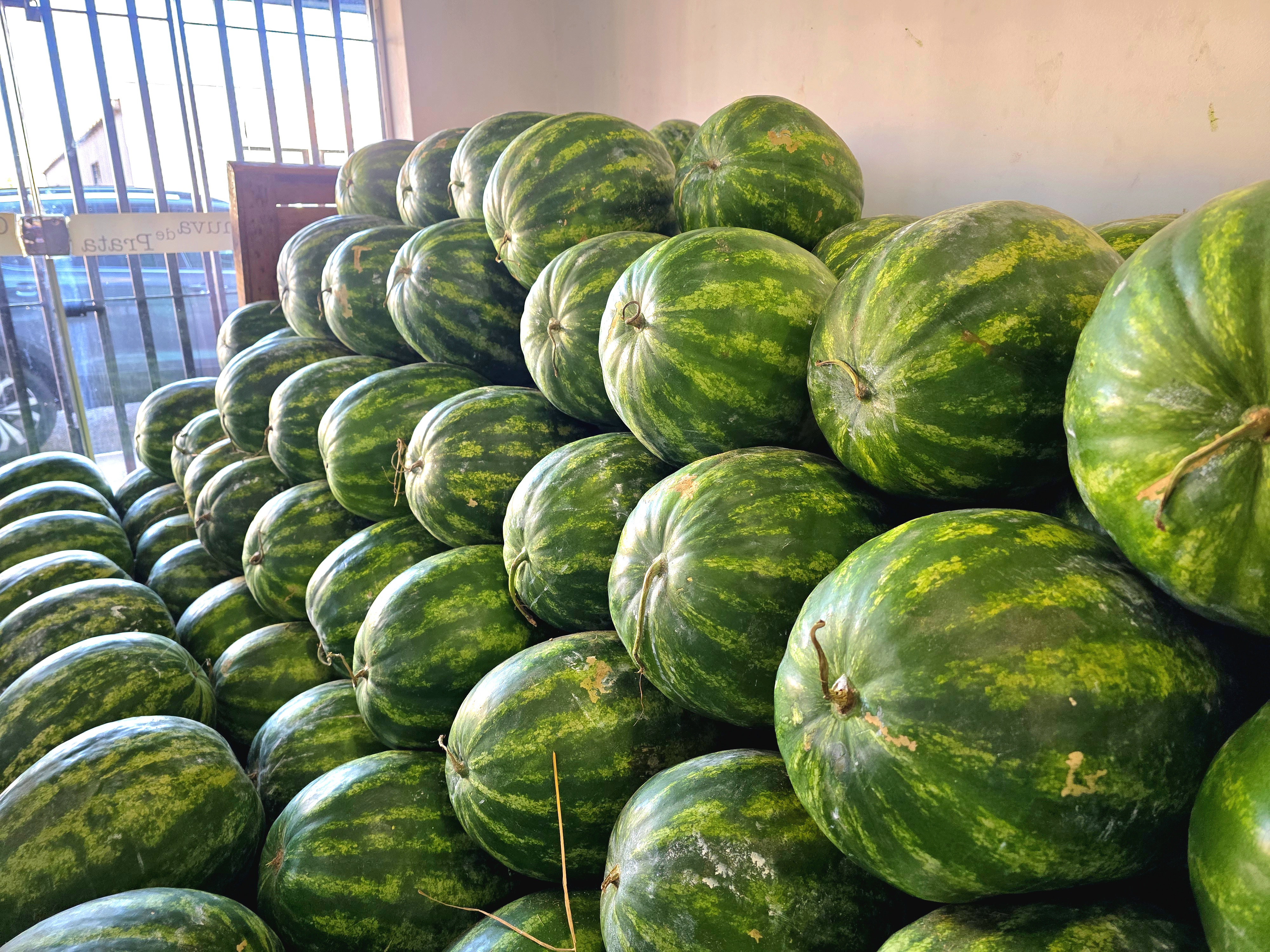 Mais Barato Sacolão Frutas e Legumes