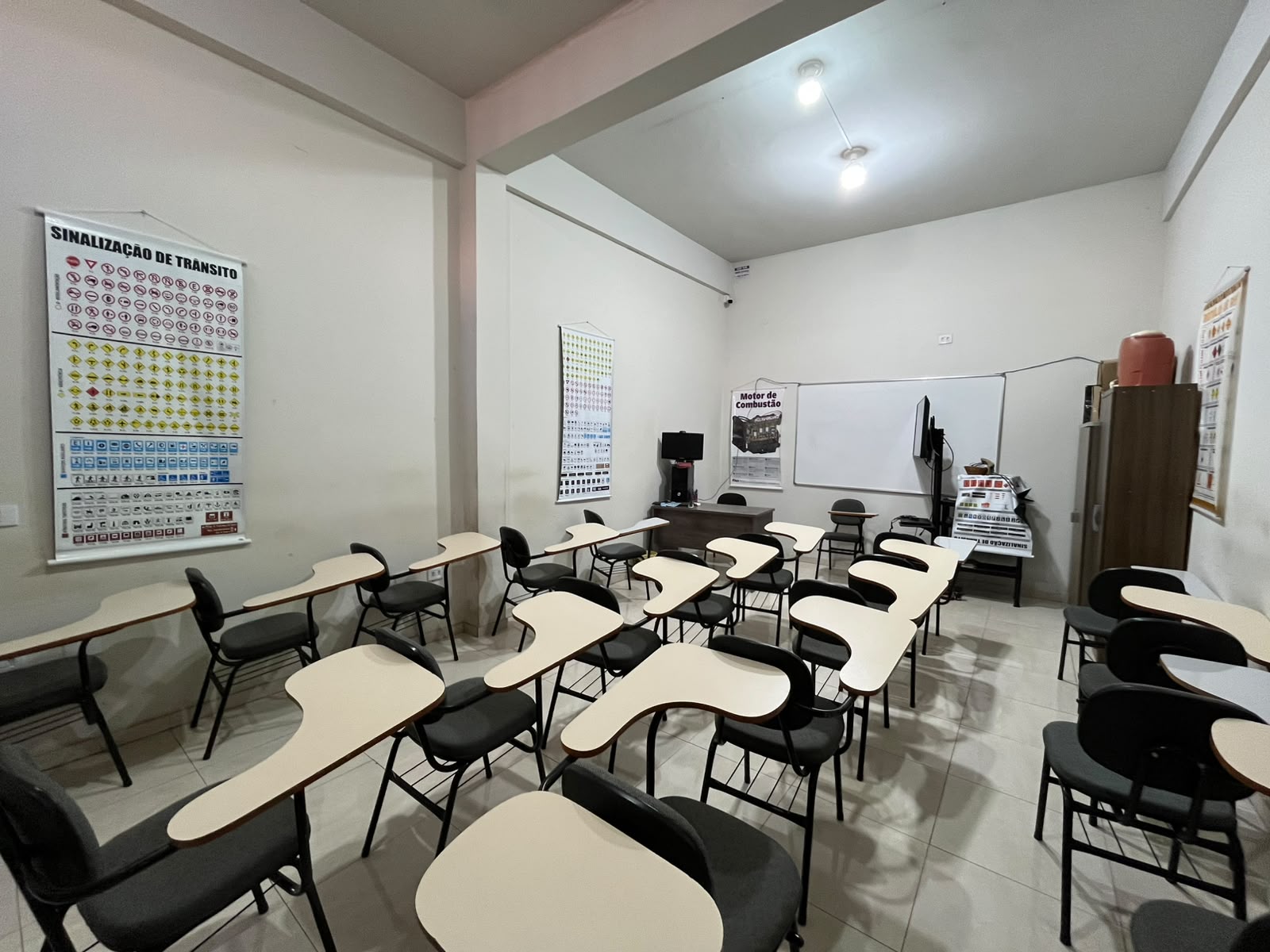 Auto escola Visão